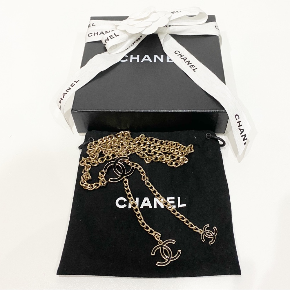 ❌SOLD❌VINTAGE CHANEL Black Gold CC Logo Necklace - Picture 3 of 12
